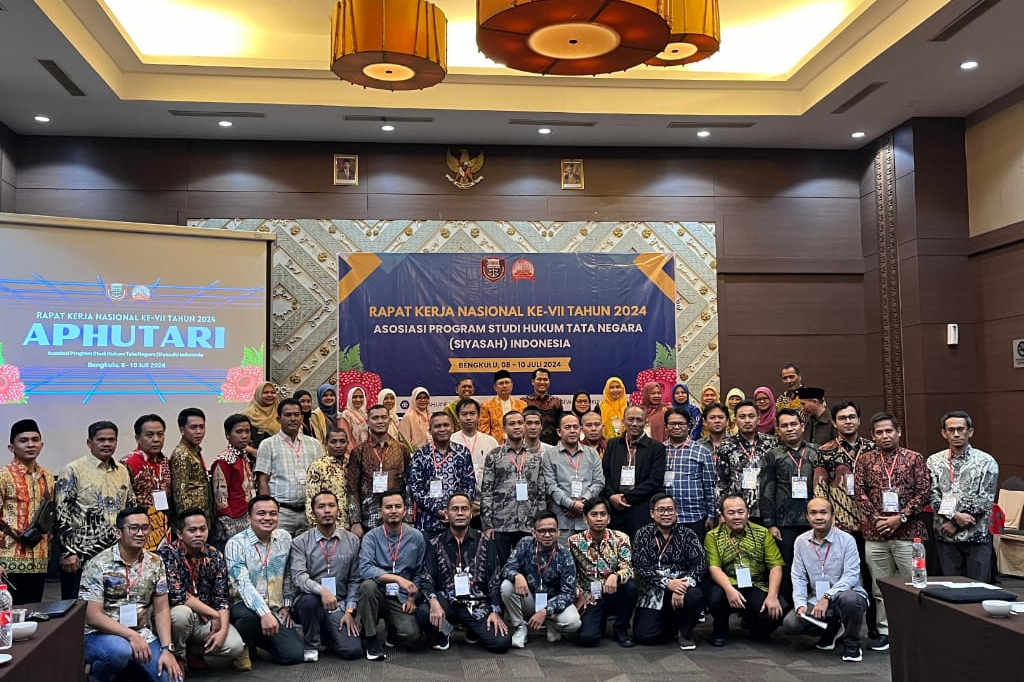 MENGUSUNG TIGA ISU UTAMA PRODI HTN FASYA IAIN MADURA  HADIRI RAPAT KERJA NASIONAL  TAHUN 2024